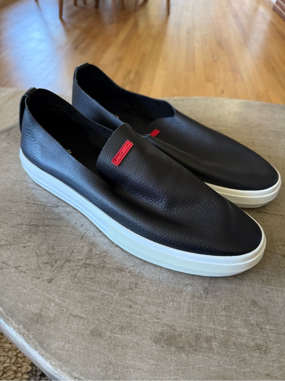 Men's Savale The Glover Black Leather Slip-On Leather Sneaker